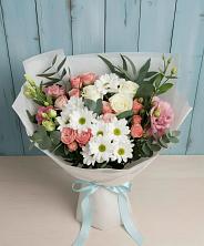 Букет цветов из:  Розы, Лизиантусы и Хризантемы в Григорово Новгородская область