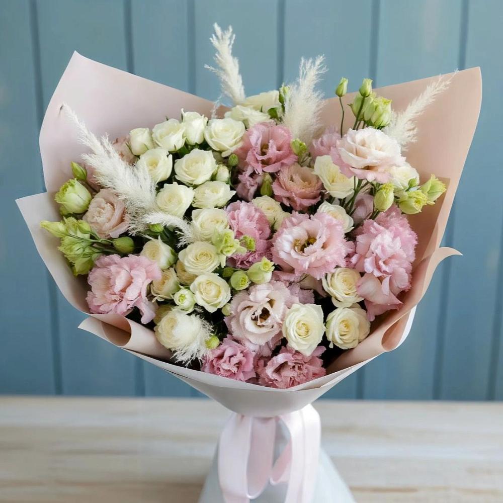 Букет цветов из: Альстромерии и Розы в Григорово Новгородская область