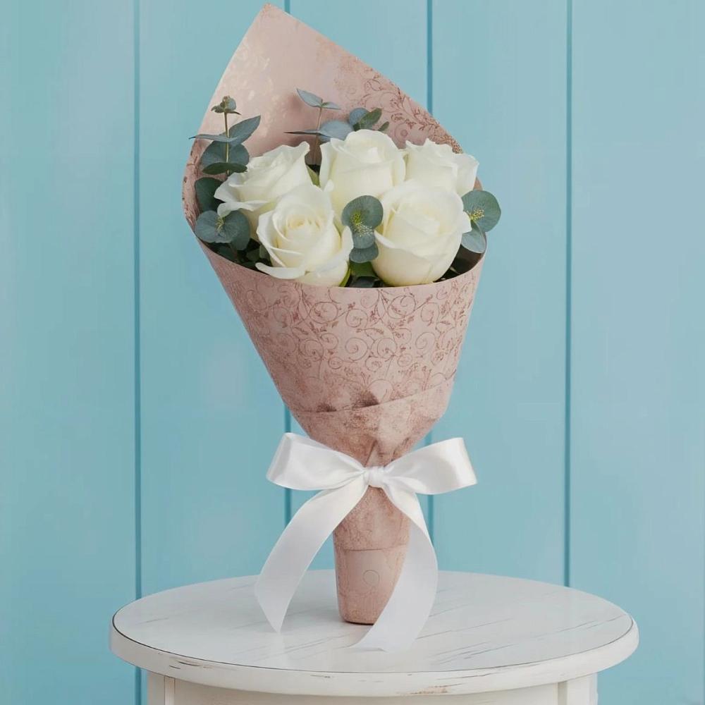 Букет цветов из: Розы в Григорово Новгородская область