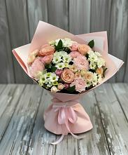 Букет цветов из:  Гвоздики, Розы и Хризантемы в Григорово Новгородская область