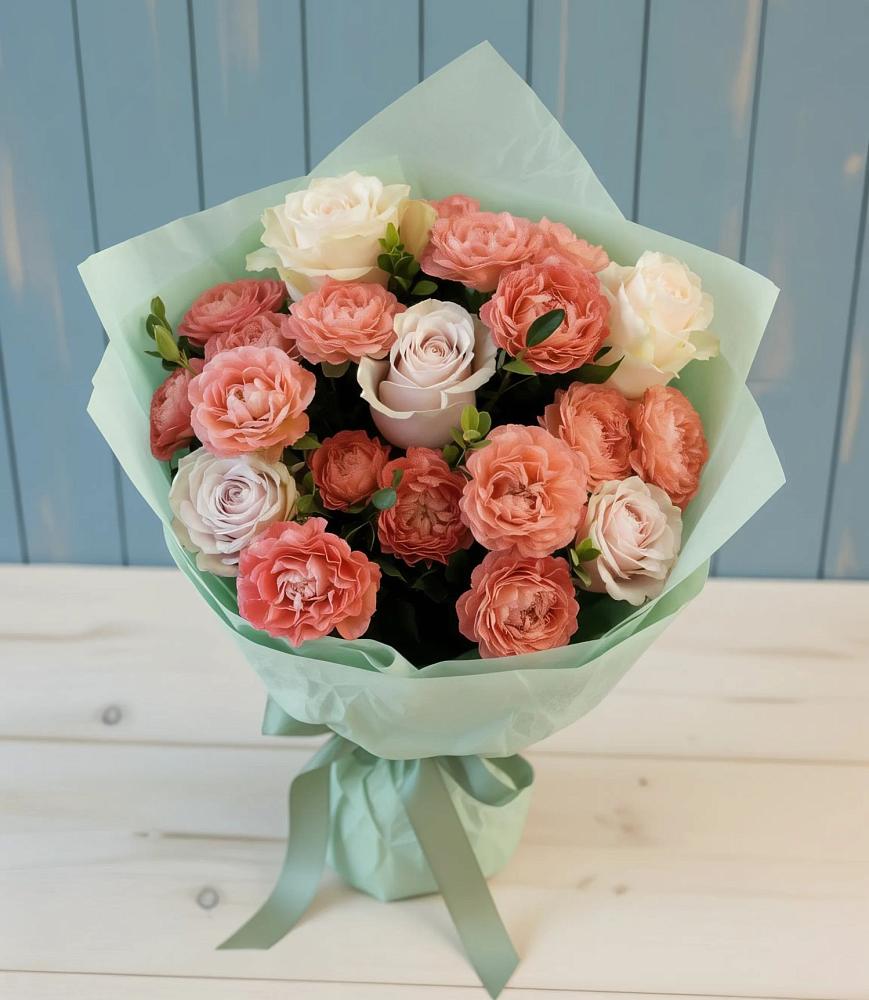 Букет цветов из: Розы в Григорово Новгородская область