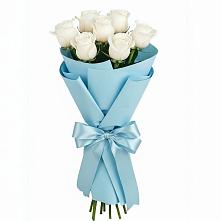 Букет 7 белых роз Проуд в Григорово Новгородская область