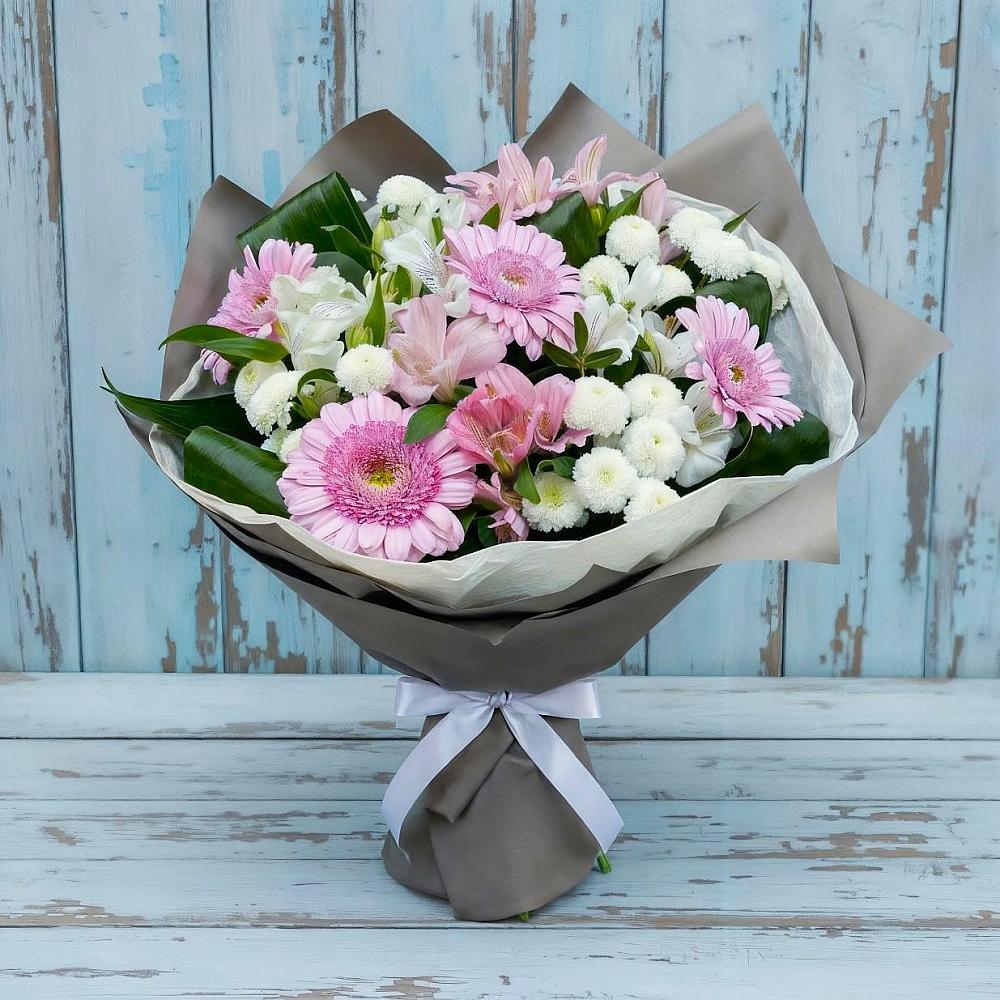 Букет цветов из: Герберы, Альстромерии и Хризантемы в Григорово Новгородская область