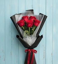 Букет цветов из:  Розы в Григорово Новгородская область