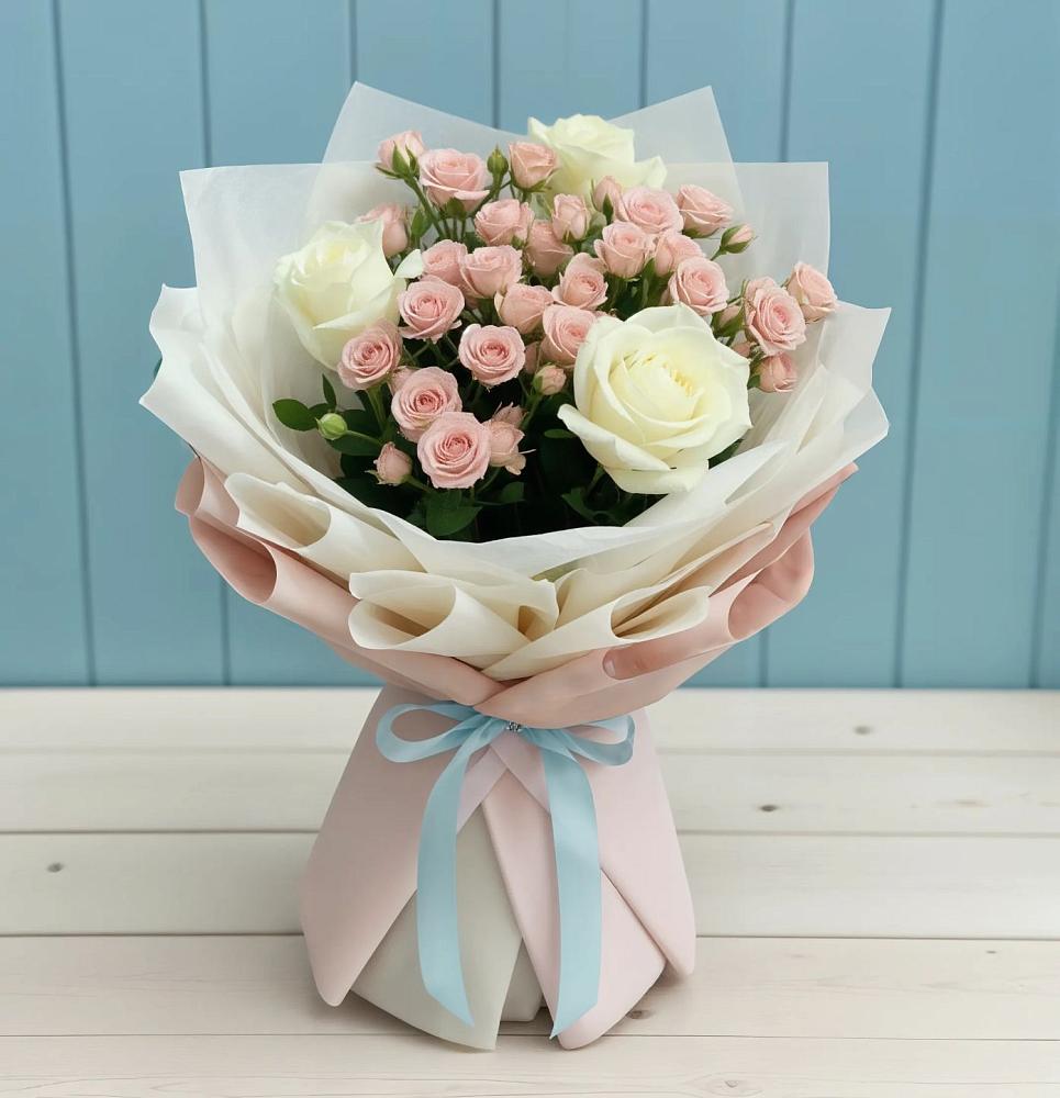 Букет цветов из: Розы в Григорово Новгородская область