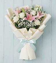 Букет цветов из:  Лилии #REPLACE_PRED# Григорово Новгородская область